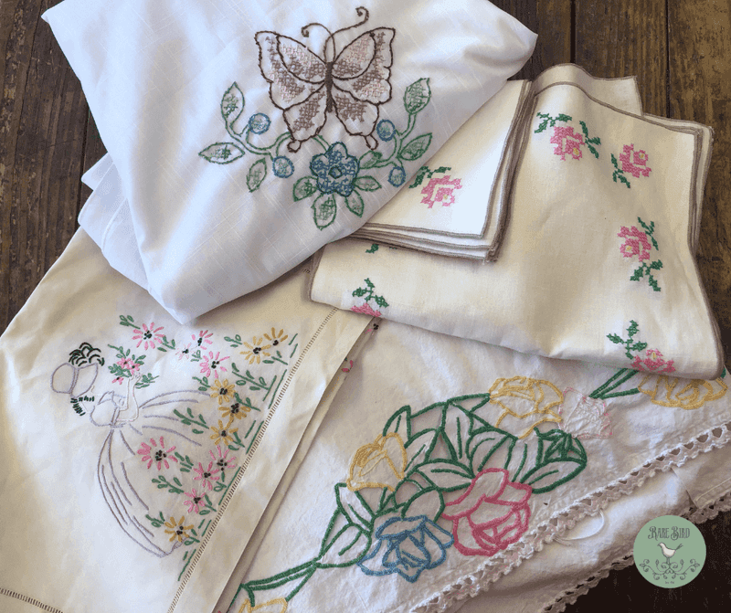 13 Ohio Collectibles Seeing Quick Value Growth, Here's Why - Decor Hint Vintage Table Linens