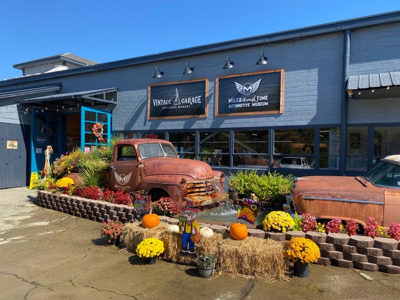 Gateway Antique Mall