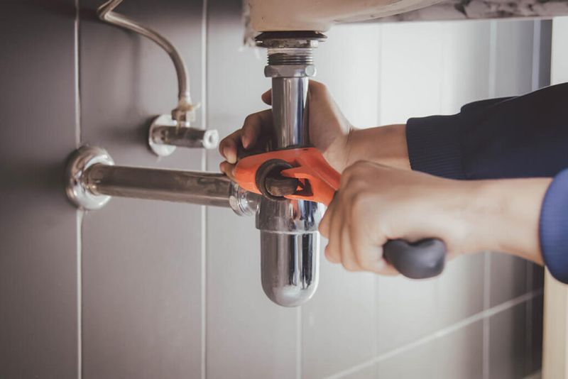 Fix Leaky Plumbing Promptly