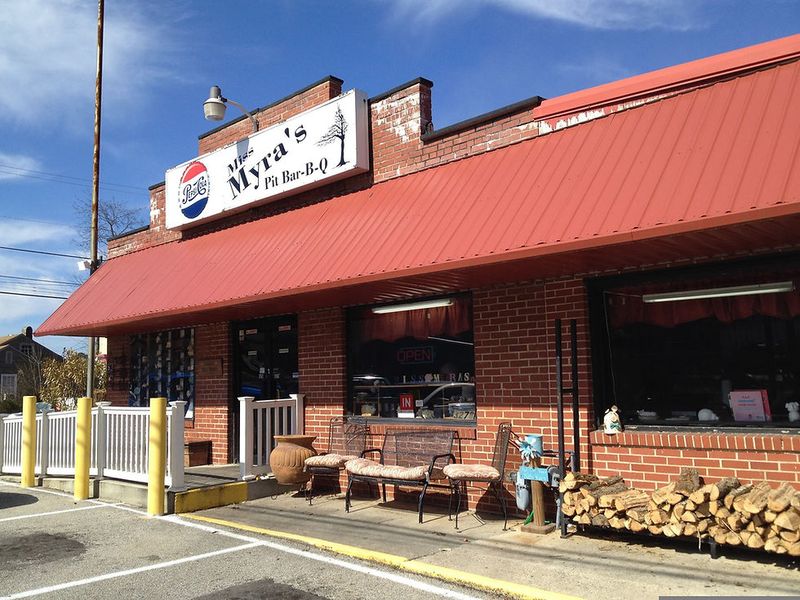 12 Alabama BBQ Joints Everyone Should Experience - Decor Hint Miss Myra's Pit Bar-B-Q