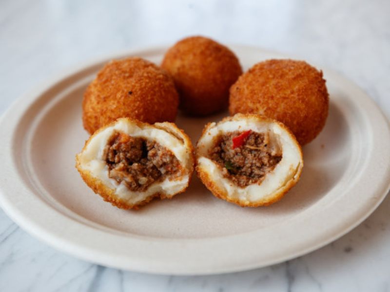 Porto's Bakery - Cuban Delights in Glendale