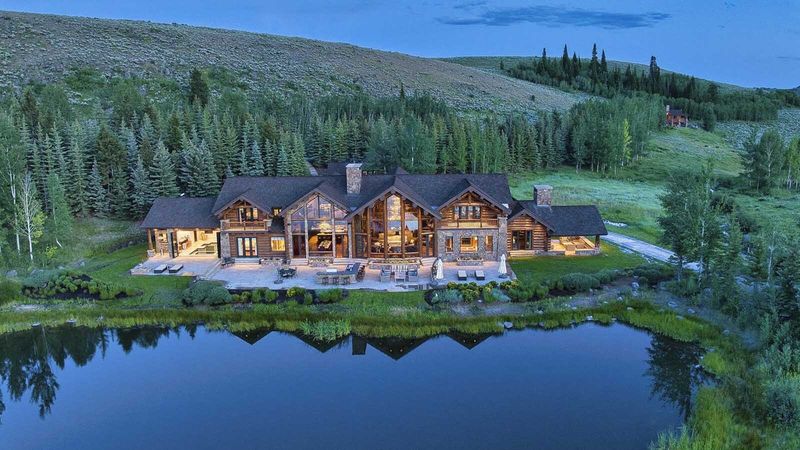 Moose Haven Manor
