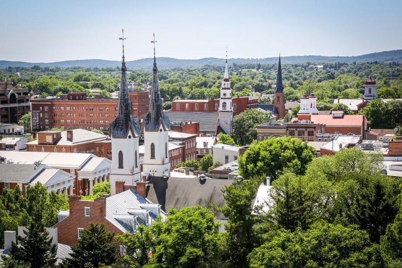 DC Day Trips That'll Make You Fall In Love With The Mid-Atlantic All Over Again - Decor Hint Frederick, Maryland
