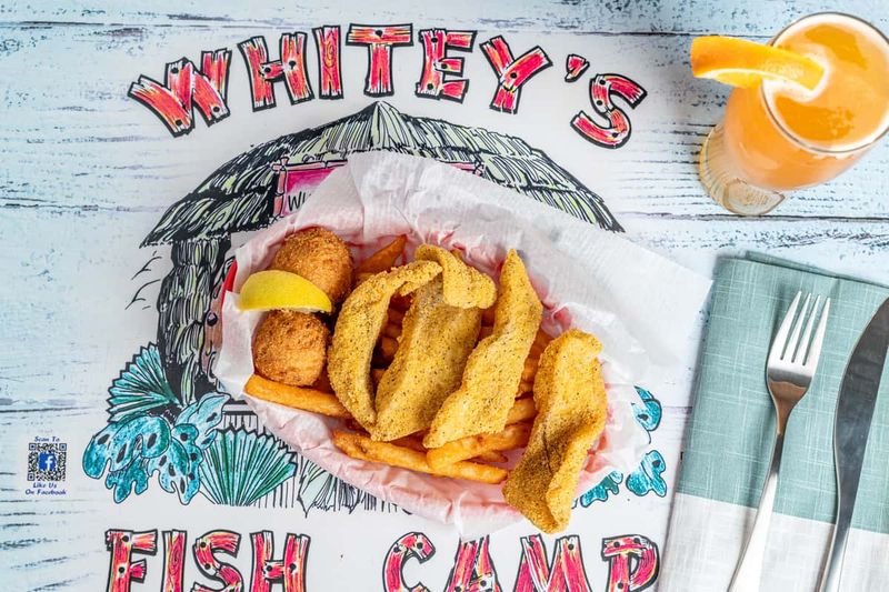 12 Florida Catfish Houses Serving Crunchy Perfection By The Plate - Decor Hint Whitey's Fish Camp - Fleming Island