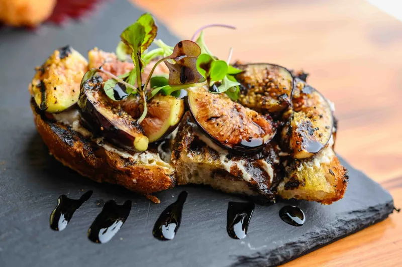 Incredible Vegan Restaurants To Visit In New York City - Decor Hint Blossom