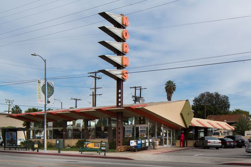 12 California Diners That Prove Pie And Coffee Never Go Out Of Style - Decor Hint Norms Restaurant, Multiple Locations