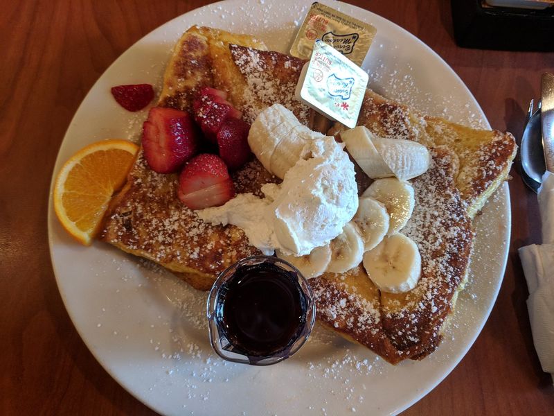 16 Massachusetts Breakfast Spots Locals Can't Stop Raving About - Decor Hint Sound Bites Café - Somerville (Ball Square)