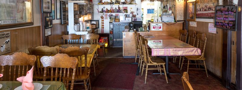 Fun And Flavorful Dinner Destinations In Los Angeles - Decor Hint Jitlada