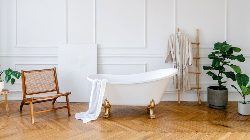 Bathroom Upgrades New Yorkers Often Overvalue, According To Remodelers - Decor Hint Freestanding Tubs