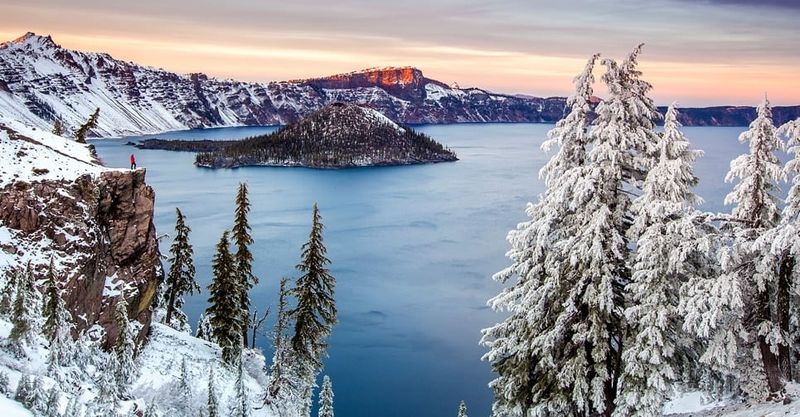 Oregon's Top Winter Holiday Destinations You Can't Miss - Decor Hint Crater Lake National Park