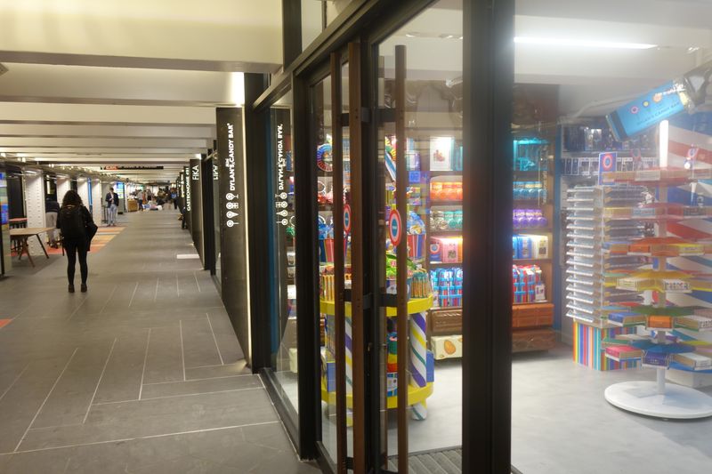 Turnstyle Underground Market