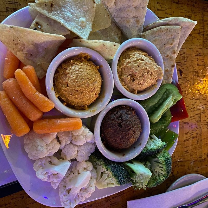 10 Must-Try Vegan Restaurants On Florida's Treasure Coast - Decor Hint Kilted Mermaid (Vero Beach)