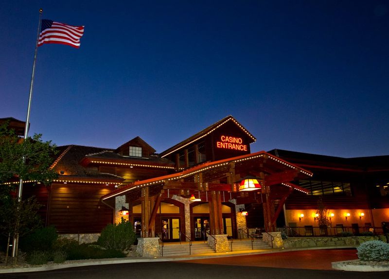 15 Scenic Nevada Restaurants Perfect For A Road Trip - Decor Hint Carson Valley Inn, Minden