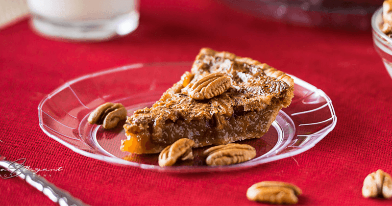 10 Alabama Cafés Locals Love For Their Homemade Meals And Fresh-Baked Pies - Decor Hint Pies By Mike - Clanton