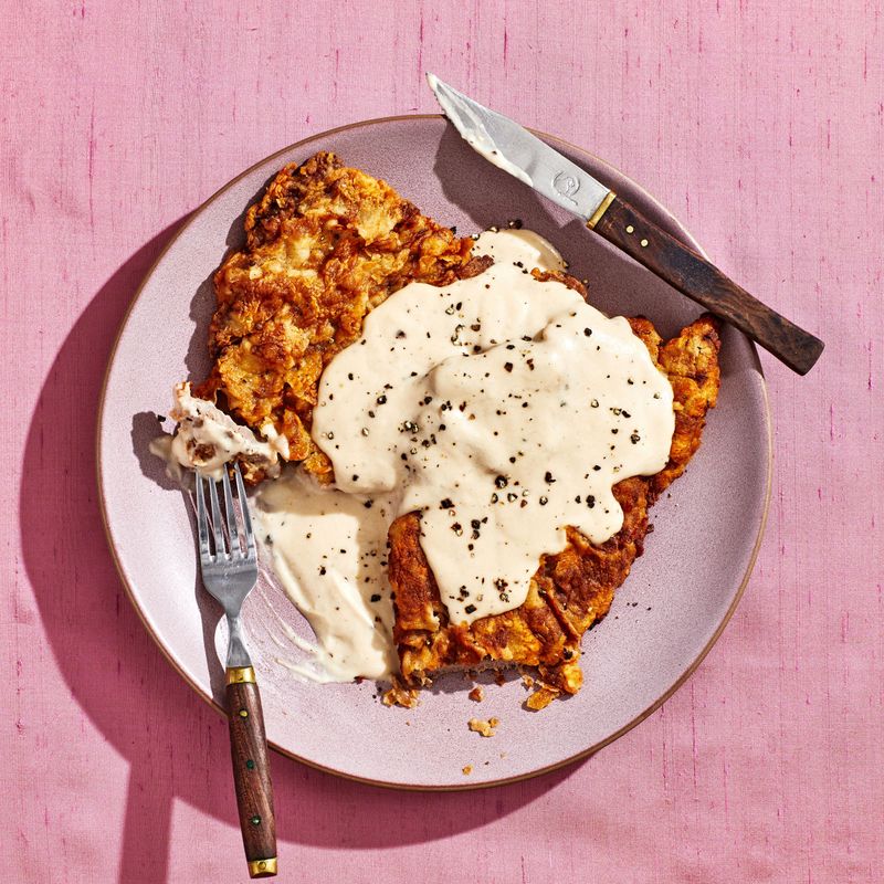 Foods You Only Love If You Grew Up Eating Them In Texas - Decor Hint Chicken Fried Steak with Cream Gravy