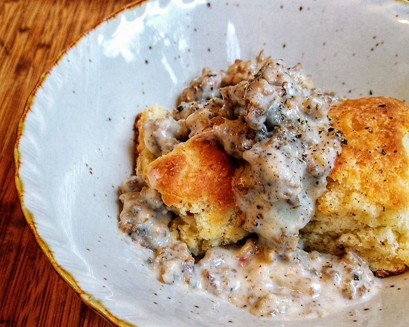 13 Classic Alabama Country Recipes Straight From Grandma's Kitchen - Decor Hint Biscuits And Sausage Gravy