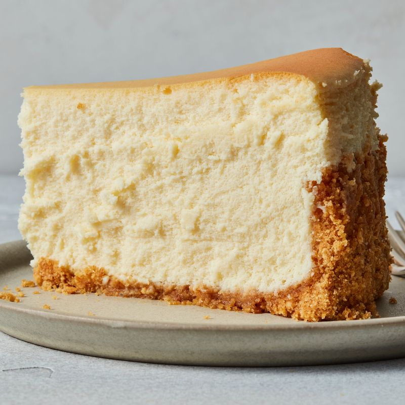New York Foods Locals Can't Live Without - Decor Hint New York Cheesecake