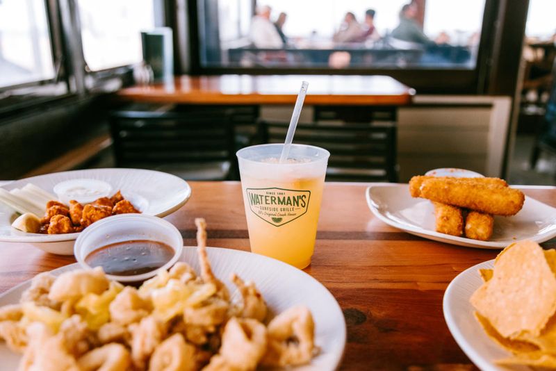 Virginia Restaurants Where The View Matches The Flavor - Decor Hint Waterman's Surfside Grille, Virginia Beach