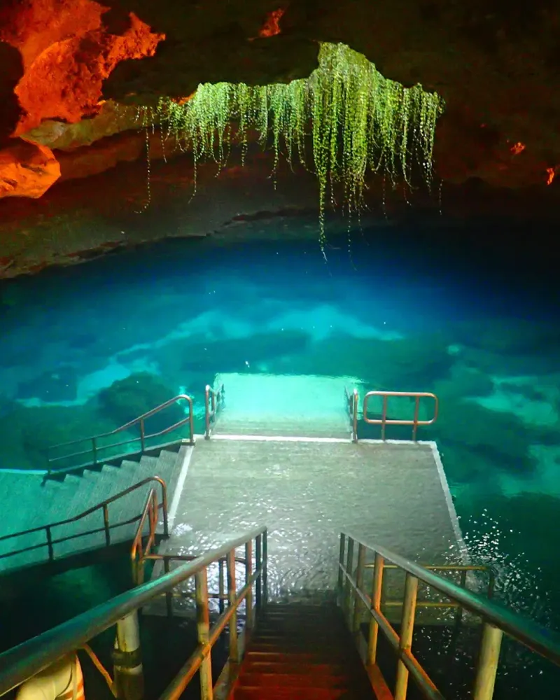 Discover The Real Florida: 10 Secret Spots You'll Love - Decor Hint Devil's Den Prehistoric Spring