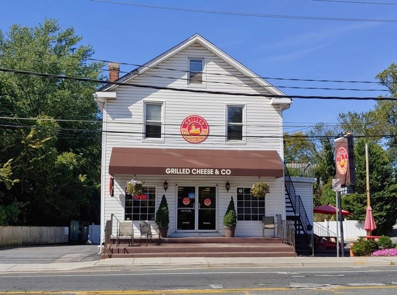 Maryland Cafés That Still Serve Pie Like Grandma Used To Make - Decor Hint Grilled Cheese & Co., Catonsville