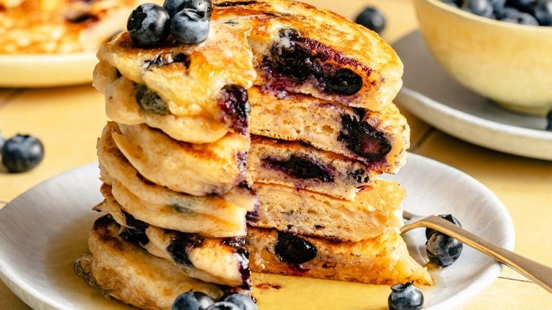 Omelette Express's Buttermilk Blueberry Cakes