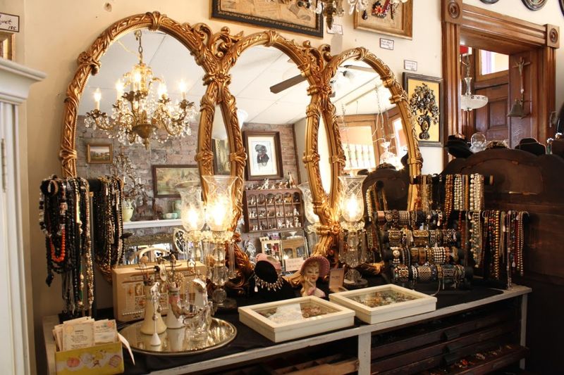 Yesterday’s Treasures Antique Mall