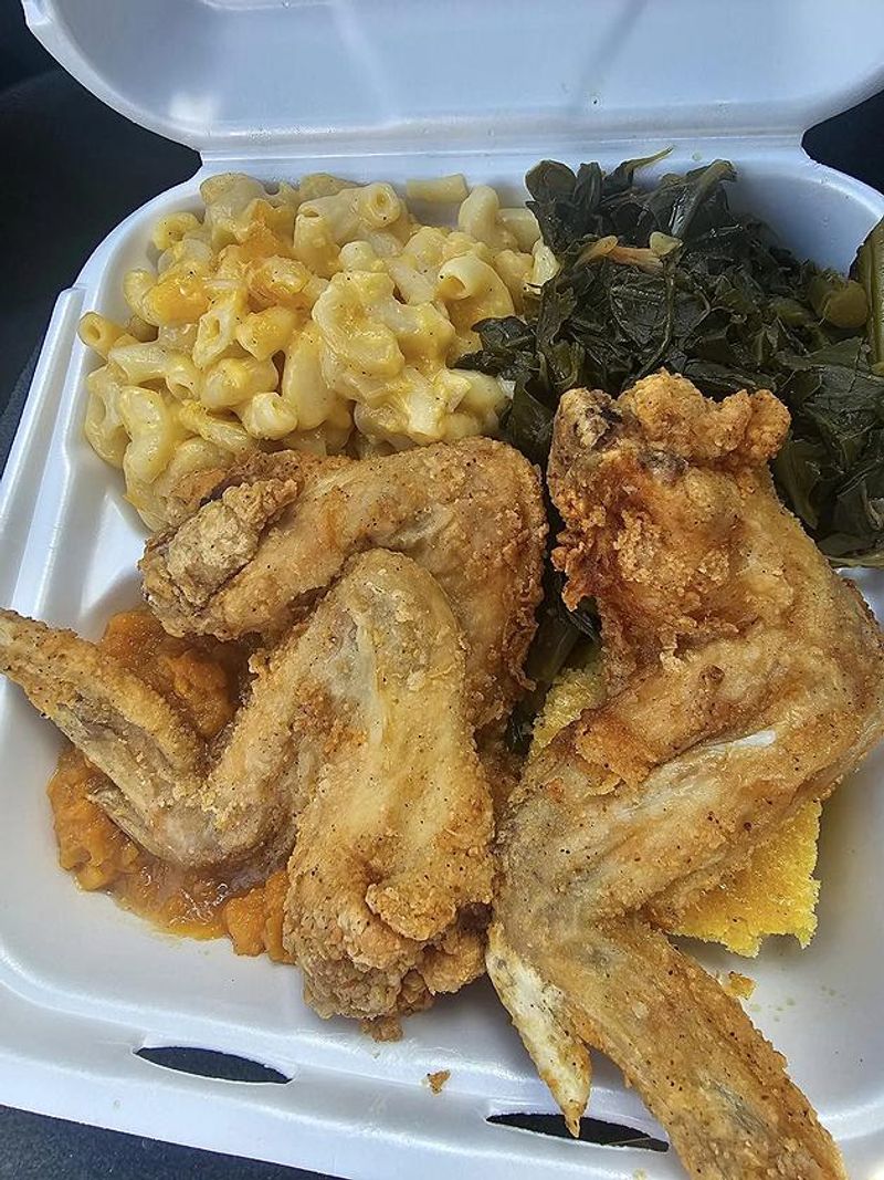 Royceann's Soul Food, Iowa City