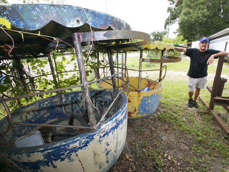 Vanished Fun At Florida Amusement Parks Forgotten By Time - Decor Hint Six Gun Territory, Ocala