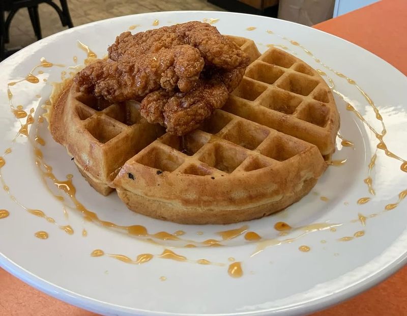18 Pennsylvania Chicken-Fried Steaks Made The Old-Fashioned Way - Decor Hint Bob's Diner - Kennedy Township