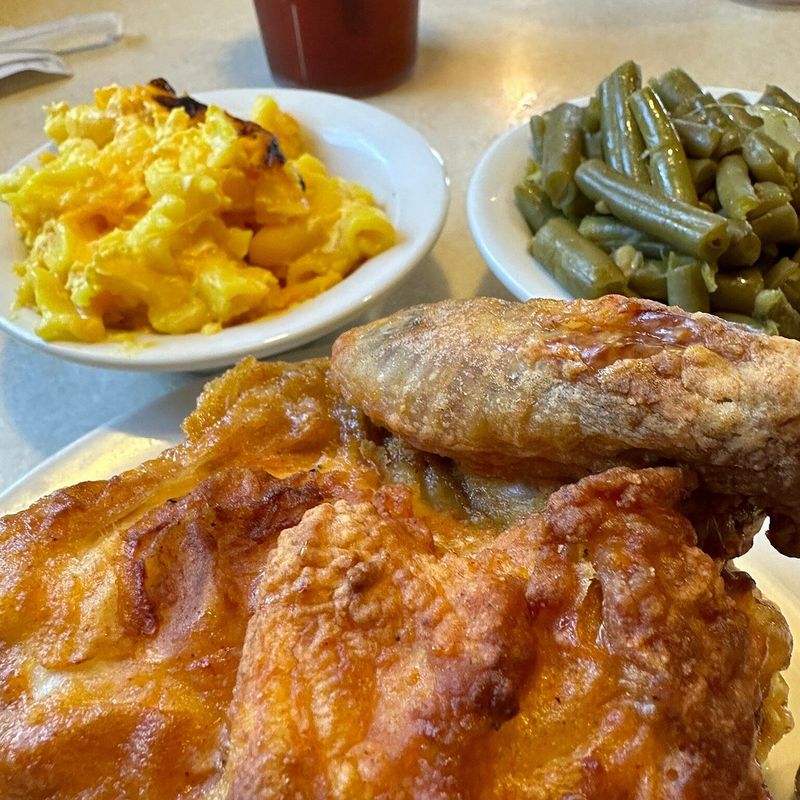 These Cozy North Carolina Diners Serve The Crispiest Fried Chicken - Decor Hint K&W Cafeterias, Various NC locations