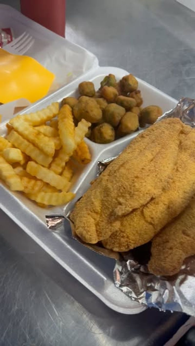 Don't Miss These Friday Fish Fry Spots In Tennessee - Decor Hint Ed's Fish & Pizza House, Nashville
