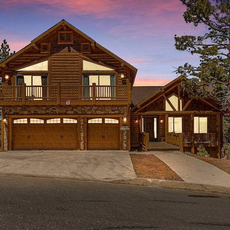 1980s Desert Chalet-Style Homes