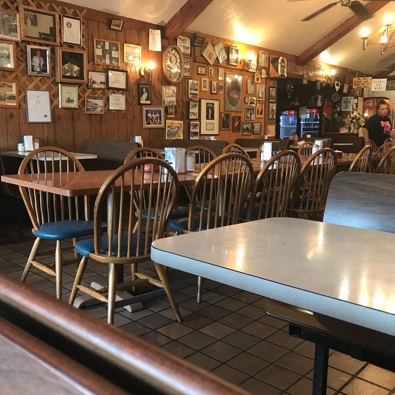Chaperral Cafe, Shelbyville