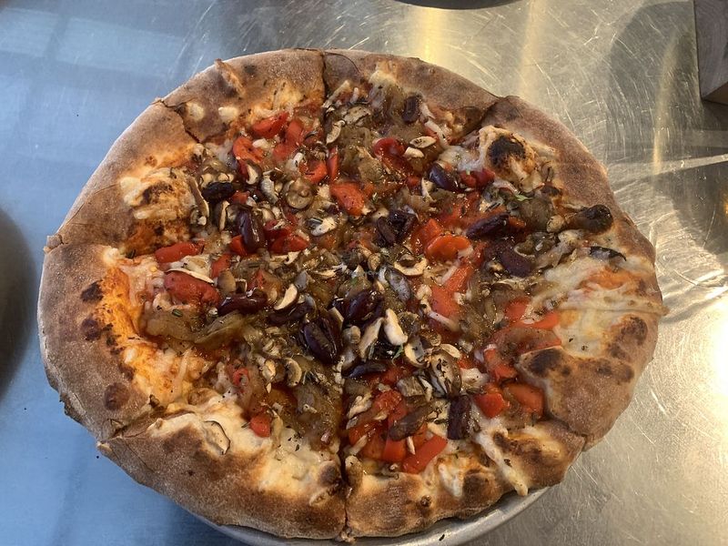 14 Washington Pizza Joints Worth Every Mile For Fresh Flavor - Decor Hint La Fiamma Wood Fire Pizza - Bellingham