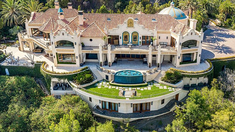 Mansions Sitting Longer On The Market