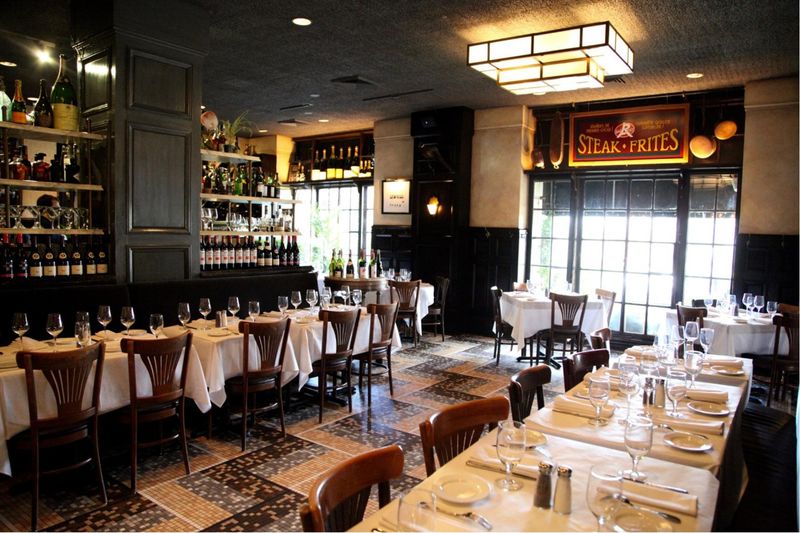Authentic Italian Restaurants In Illinois That Fly Under The Radar - Decor Hint Mon Ami Gabi
