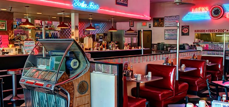 Your Guide To The Hottest Restaurants In West Palm Beach - Decor Hint Nick's 50's Diner, West Palm Beach