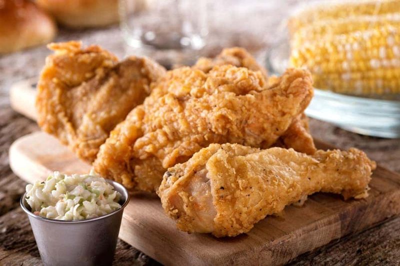 16 Mississippi Family-Run Fried Chicken Restaurants You'll Drive Miles For - Decor Hint Jean's - Meridian