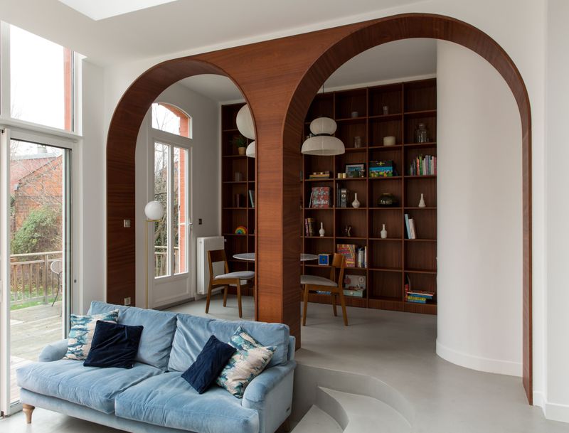 Texas Homes Are Bringing Back These 12 'Outdated' Design Trends - Decor Hint Arched Doorways Make Statements