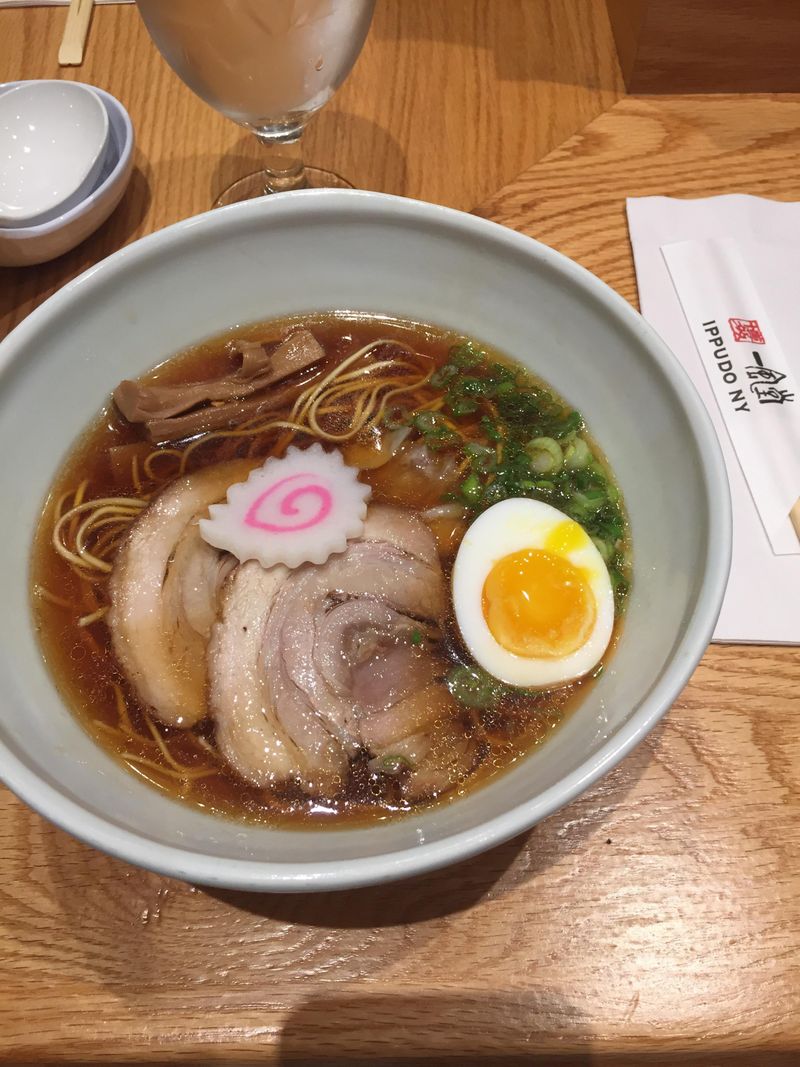 New York City's Most Iconic Foods - And Where Locals Still Get Them - Decor Hint Ramen