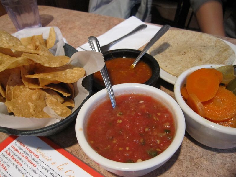 13 Illinois Mexican Restaurants Serving Homemade Salsa Perfection - Decor Hint Nuevo Leon in Chicago
