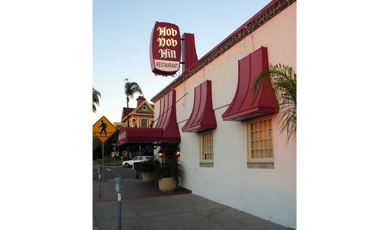 13 California Diners Where Comfort Food Still Rules The Menu - Decor Hint Hob Nob Hill