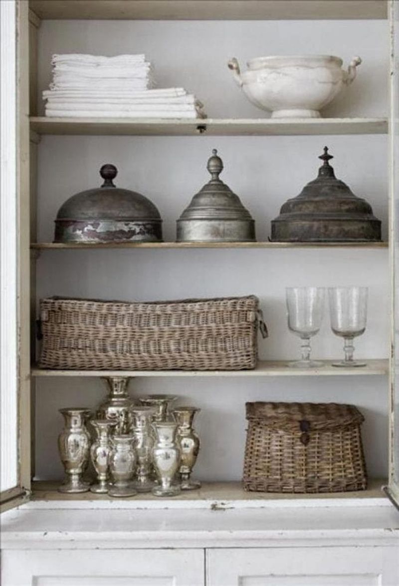 Top Antique Rarities Georgia Collectors Are Racing To Find - Decor Hint Early American Pewter Utensils
