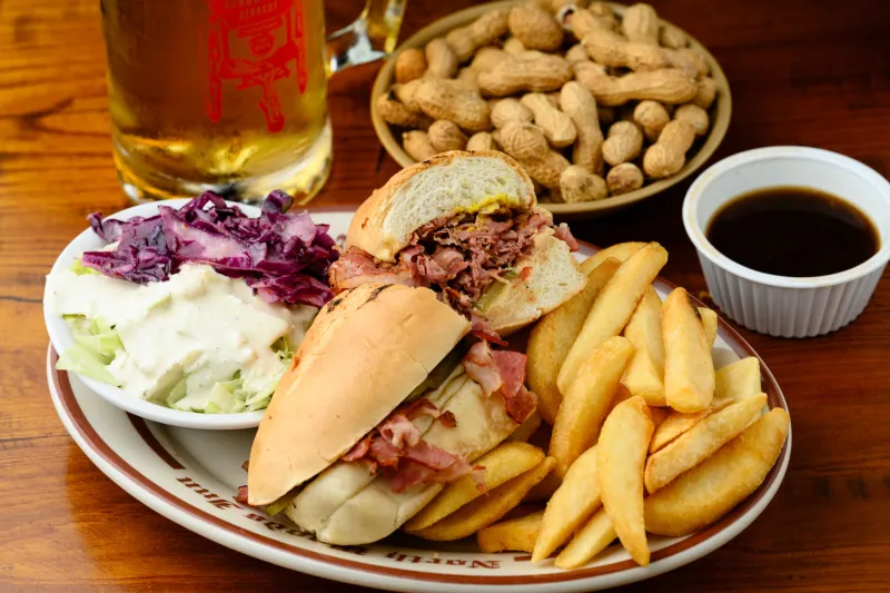 12 California Time-Capsule Restaurants Straight Out Of The '60s - Decor Hint Clearman's North Woods Inn - La Mirada