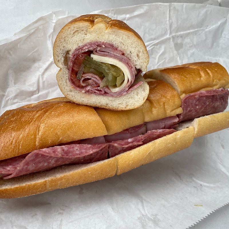 13 Delaware Italian Sub Shops Small In Size, Big On Flavor - Decor Hint Casapulla's Christiana - Bear/Newark