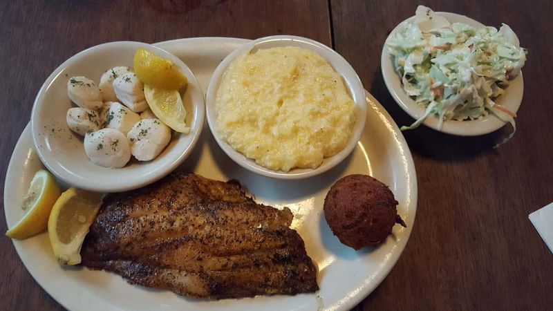 12 Florida Catfish Houses Serving Crunchy Perfection By The Plate - Decor Hint The Yearling Restaurant - Hawthorne