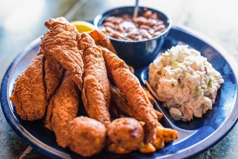 10 Texas Catfish Houses Where The Crunch Speaks For Itself - Decor Hint Cherry Creek Catfish – Austin