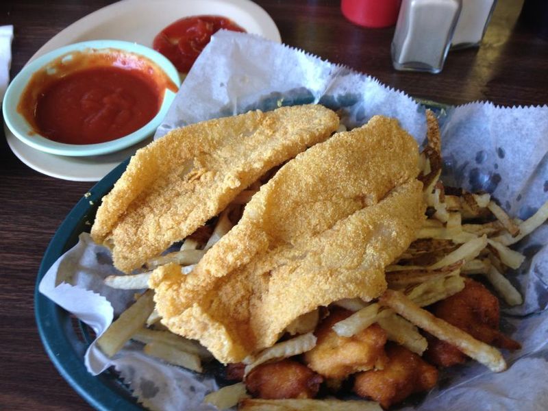 Catfish Corner, Ardmore