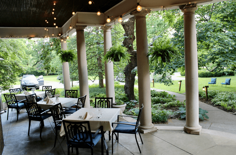 14 Must Try Kentucky Restaurants Where The Views Are As Good As The Food - Decor Hint Holly Hill Inn