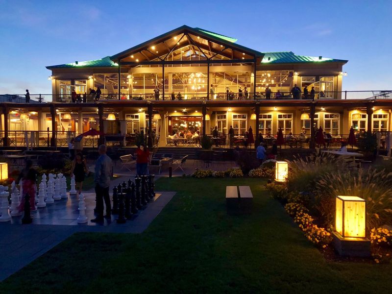 Enjoy Scenic Dining At These New Jersey Lakeside Restaurants - Decor Hint Liberty House, Jersey City